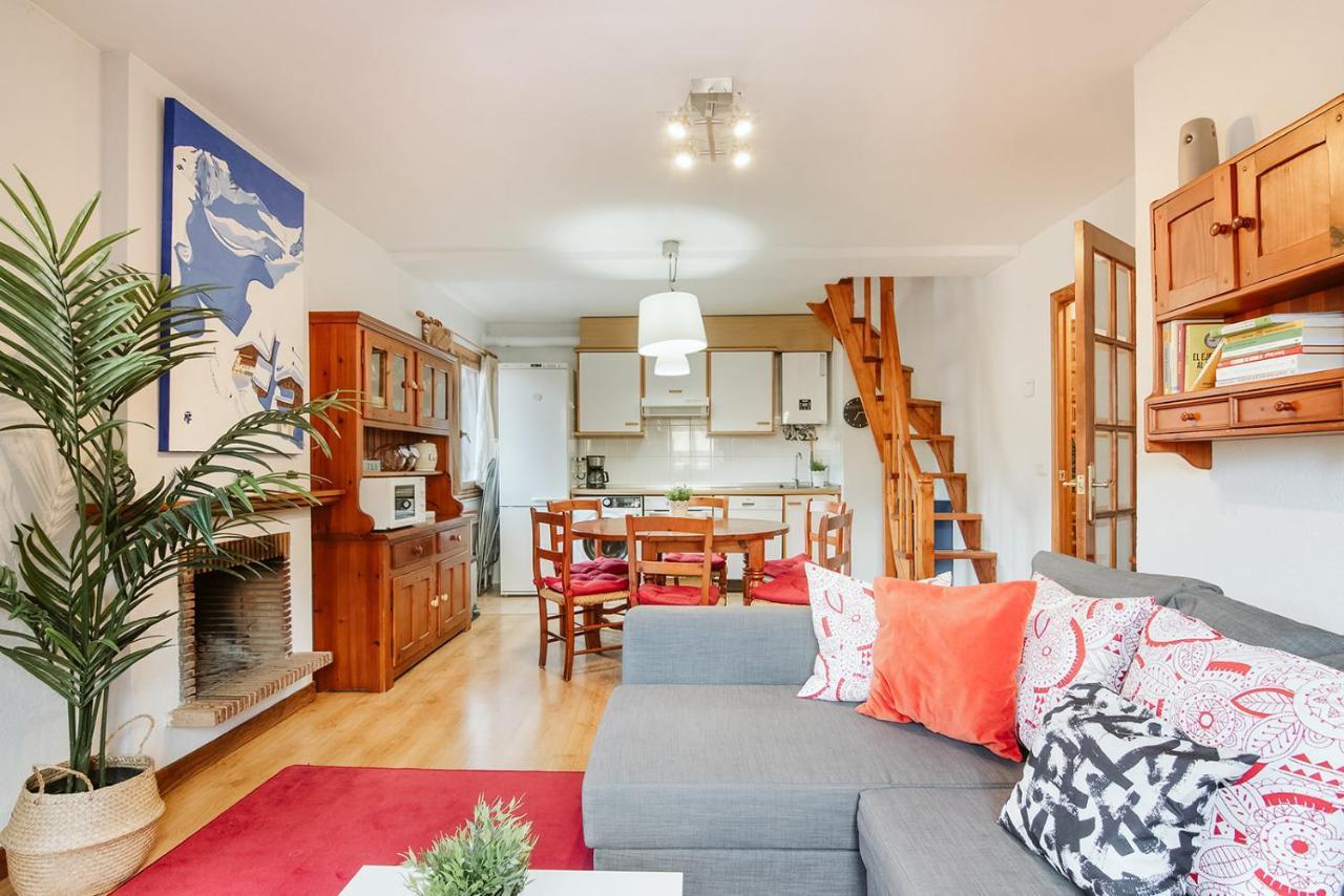 Casa Silvia - Acogedor Duplex En サジェント・デ・ガジェゴ エクステリア 写真
